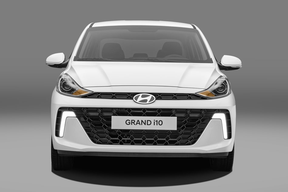 new hyundai i10 sedan